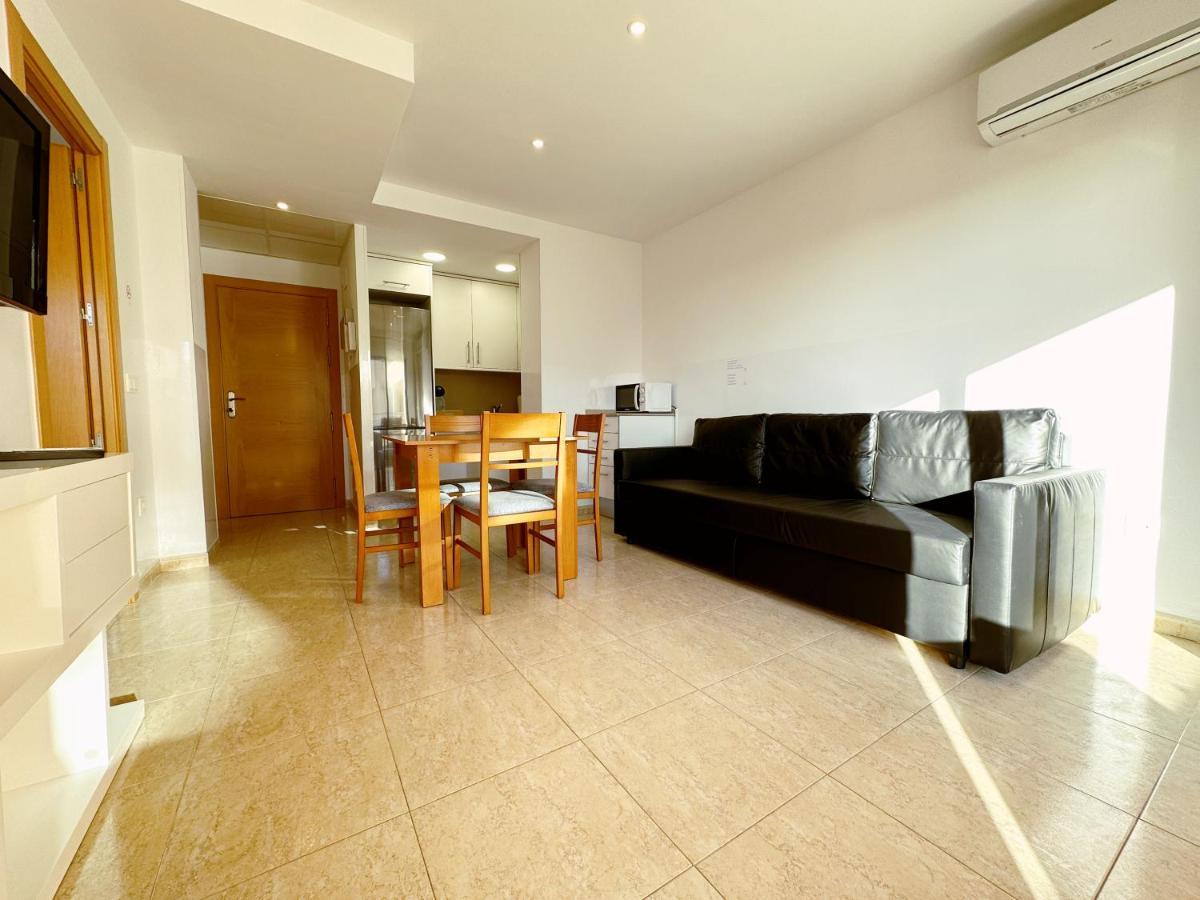 Feel Lloret Apartment โยเรตเดมาร์ ภายนอก รูปภาพ